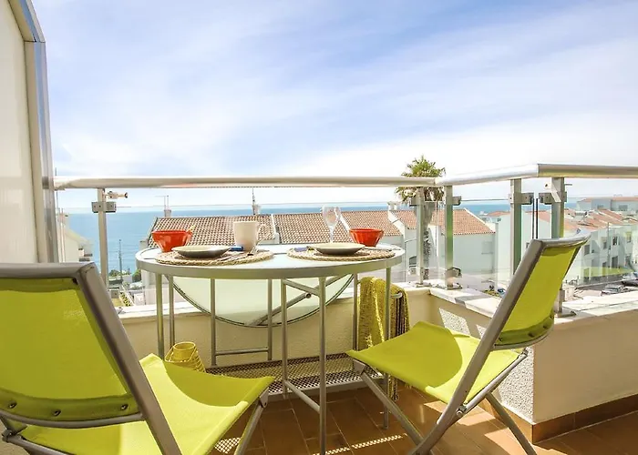 Lovelystay - Beach With Sea View Apartament *