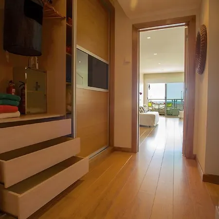 Appartement Lovelystay - Beach With Sea View *