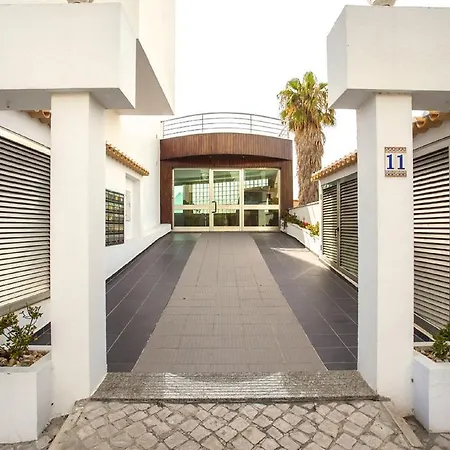 Apartamento Lovelystay - Beach With Sea View Ericeira